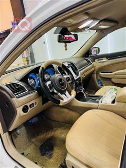 کرایسلەر 300